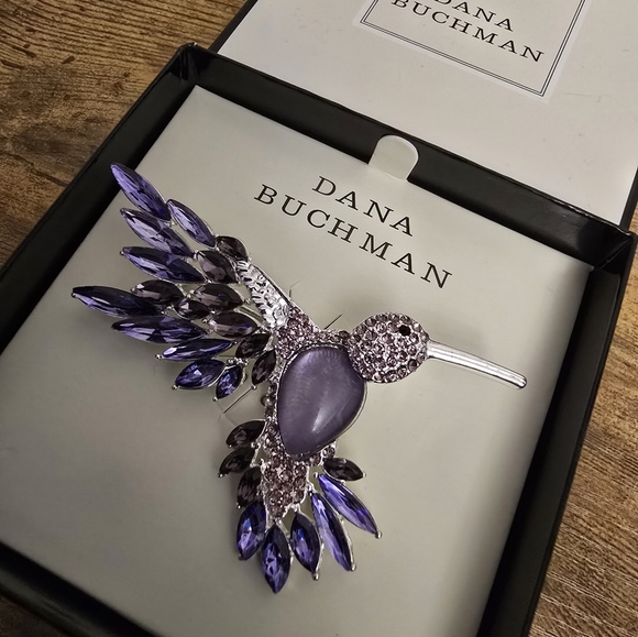 New In Box Dana Buchman Purple Hummingbird Brooch - Picture 2 of 6